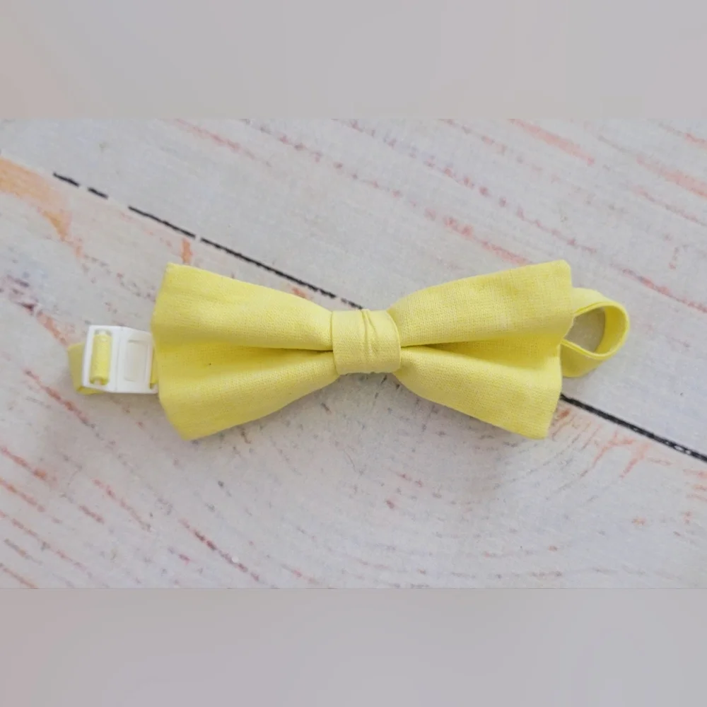 Trendy Ties Yellow Chambray Kids Bow Tie